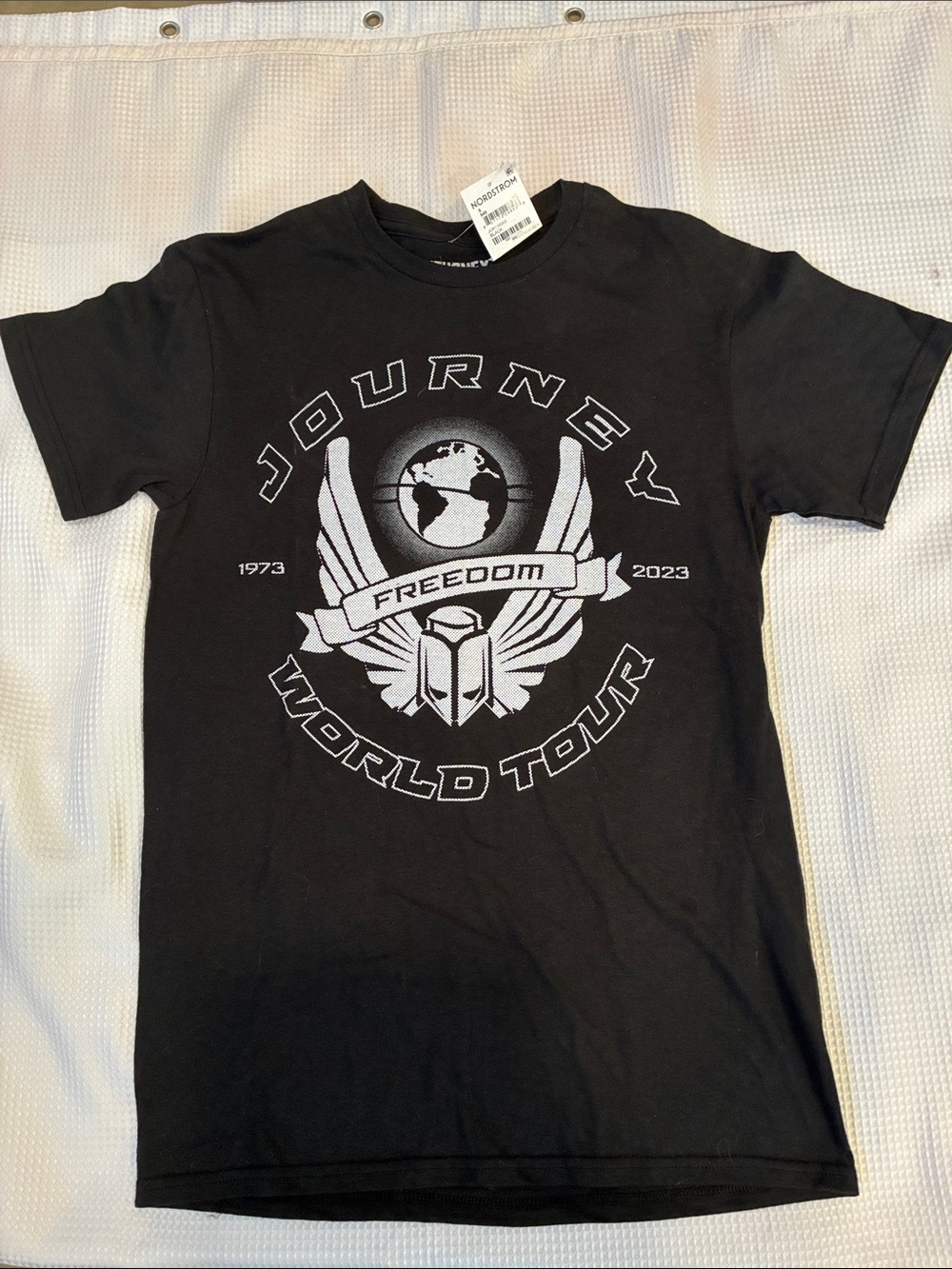 Black 'Journey World Tour' Graphic Tee - women’s classic concert
